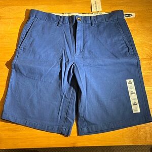 Old navy blue shorts ultimate slim size 33